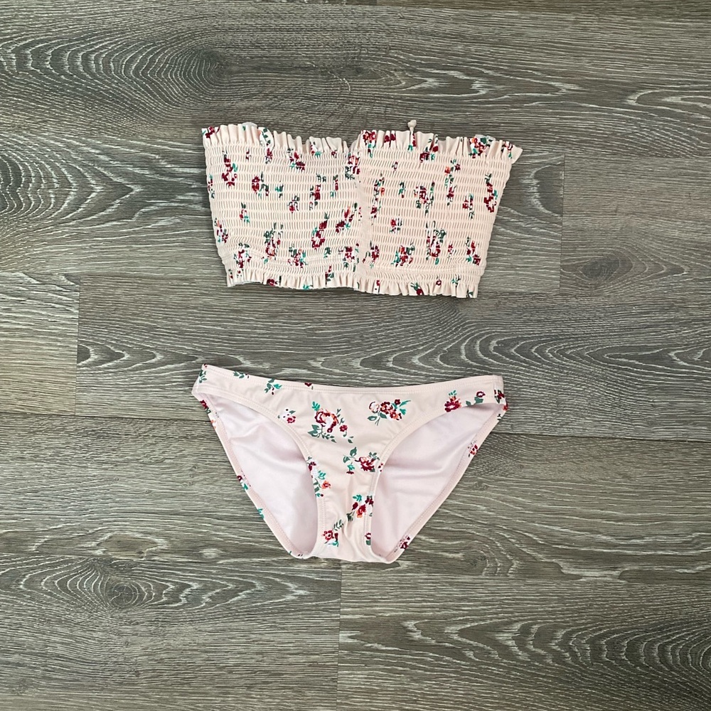 Xhilaration Swim Target Floral Swimsuit
